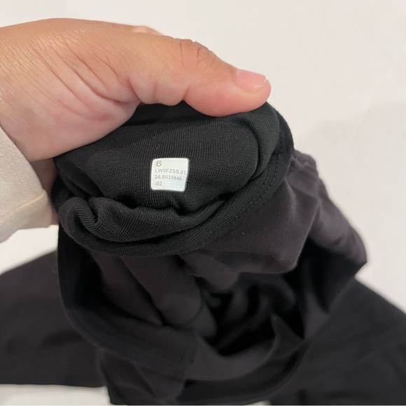 lululemon athletica Black Flare leggings - Picture 5 of 5